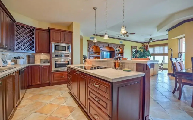 CR Luxury Terrazas 3A 3 Bdrm