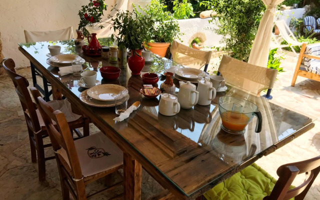 Idili Traditional House
