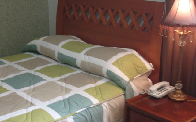 Hostal Kontiki Miraflores