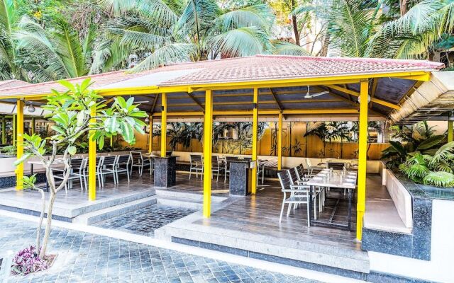 FabHotel Rajwada Baner