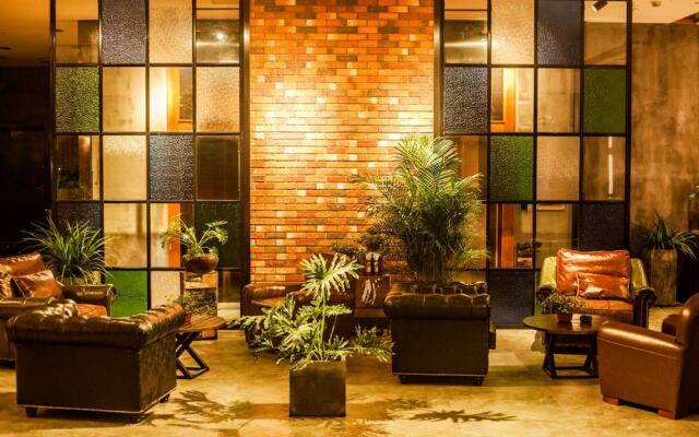 James Joyce Coffetel Yichang East