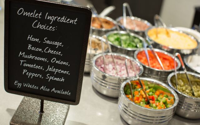 Embassy Suites By Hilton Kansas City Olathe