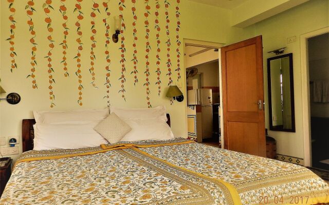 Om Niwas Suite Hotel