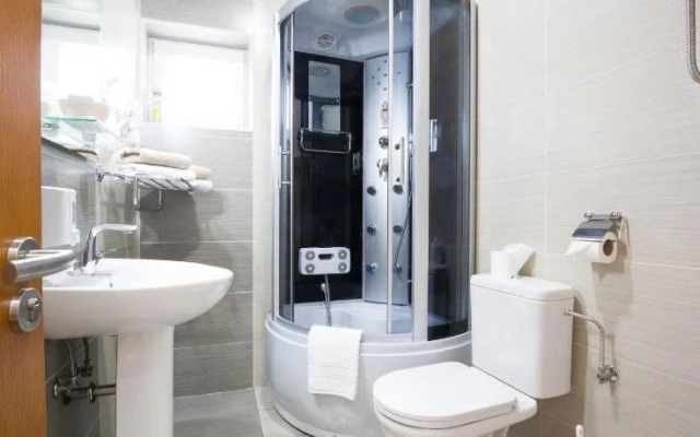 Lala Luxury Suites 4*