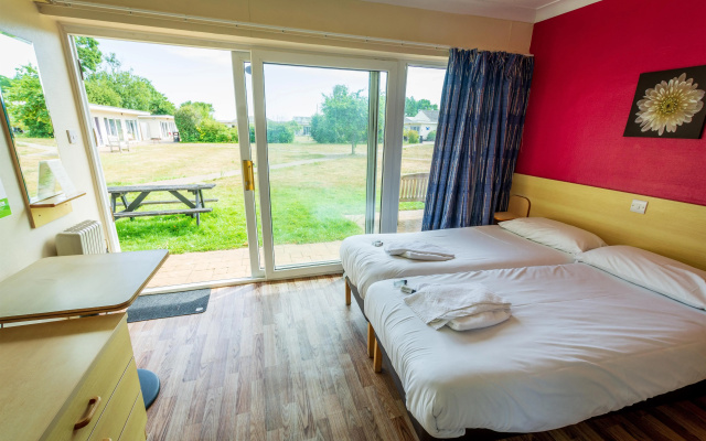 Pakefield Holiday Village