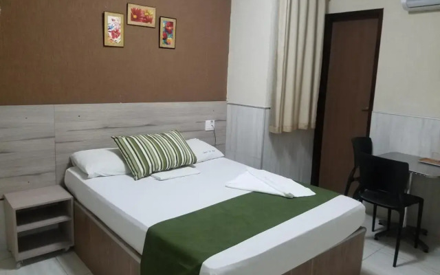 Hotel Uzi Mar