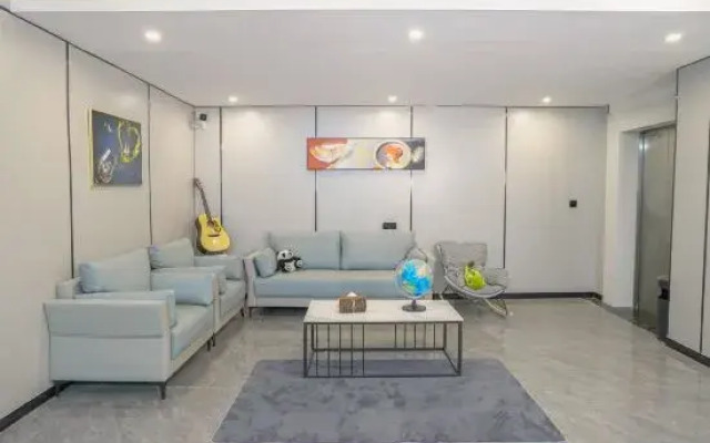 You Holiday Ri Apartment