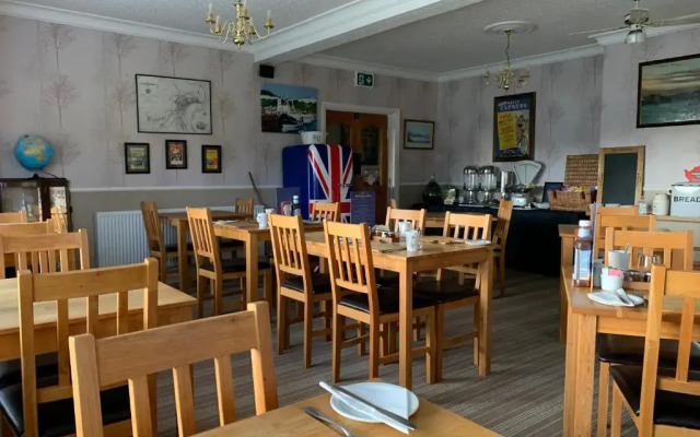 The Headlands Hotel