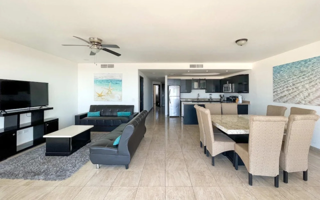 Unwind in a Modern Condo With Stunning View