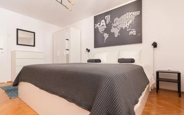 Apartment Lali Trogir - updated 2BR near old town