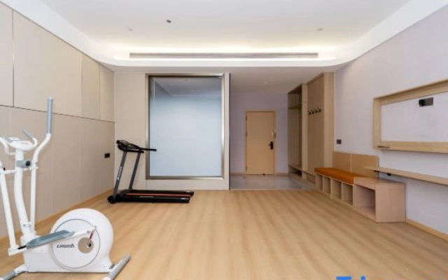 Yilong Ruiyun Hotel (Zhengzhou South Third Ring)