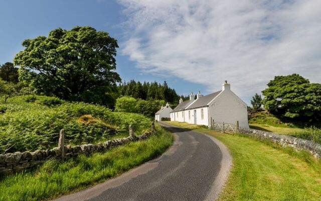 Cnocachanach Cottage