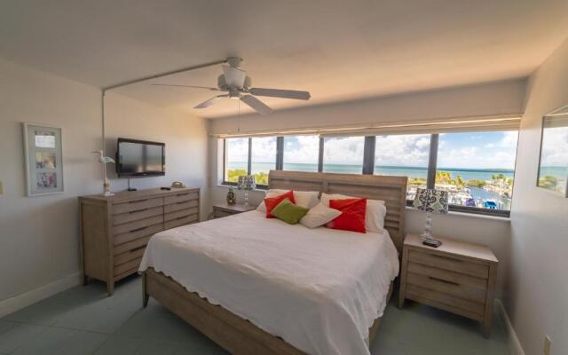 Kawama Yacht Club Apartment