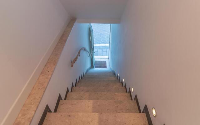 Lux by PortofinoHomes