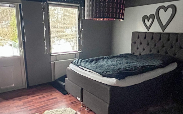 5 Star Holiday Home in Navekvarn