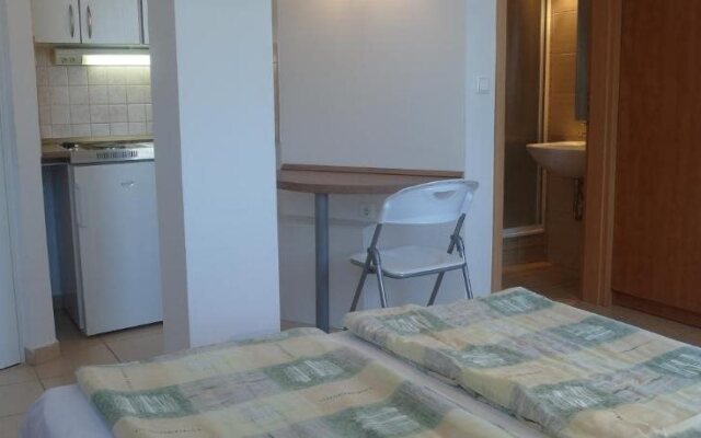 Tip-Top Apartmenthouse