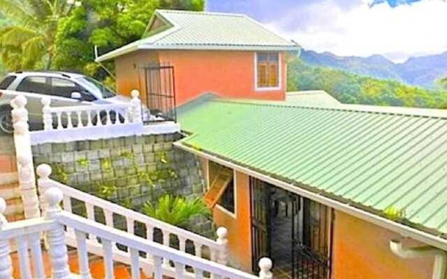 Piton Deck Villa