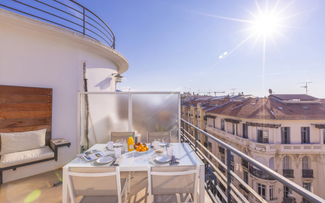 Rooftop At Palais De La Buffa