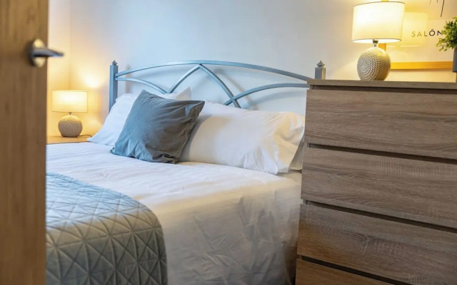 Quaint 1 Bedroom 1st Floor Flat