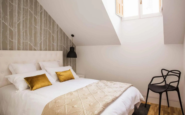 Palacio Conde de Miranda Apartment