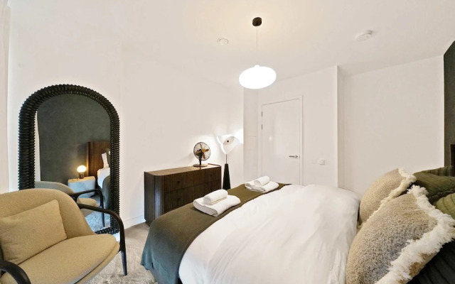 Rosso Suite 2BR City Views