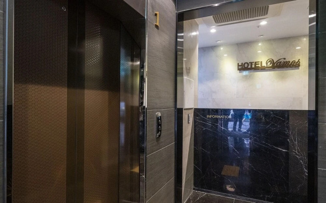 Yeongdeungpo Bamos Hotel