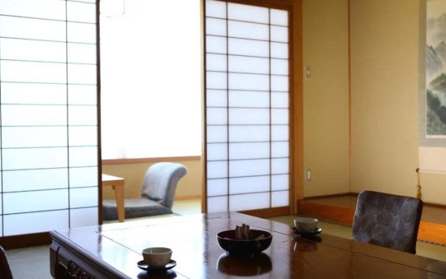 Refresh In Hirugami No Mori