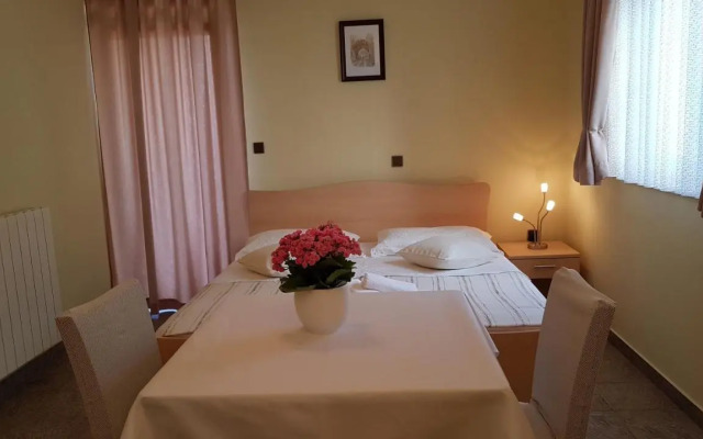 Cosy villa near the beach