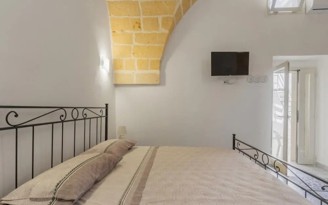 3115 Casa Emi - Mono A by Barbarhouse