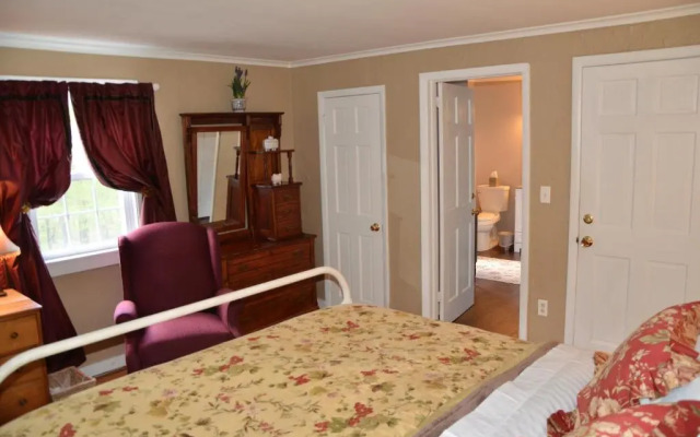 Cornwall Inn and Lodge