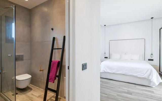Portes Mykonos Suites & Villas