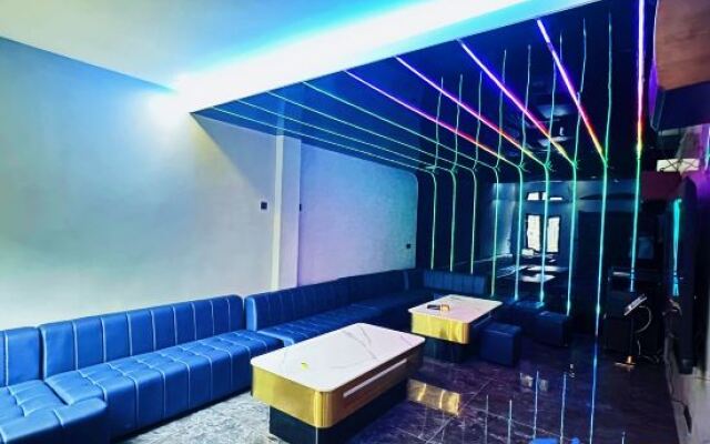 Yiban Yunshe Boutique Guesthouse