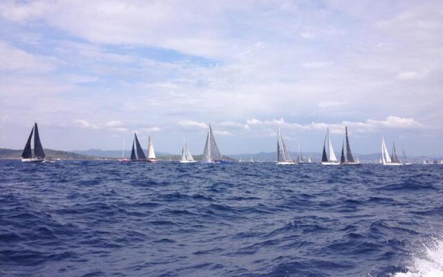 Villa miel et coquelicots