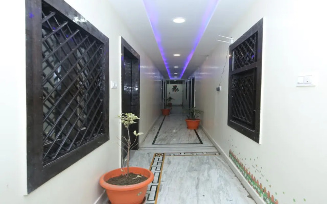 OYO 82328 Green Valley Inn