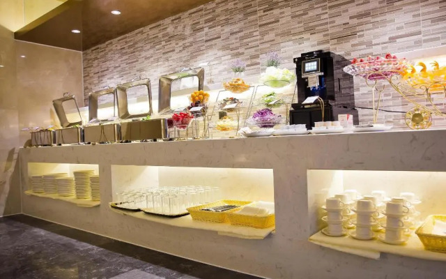 Lavande Hotel (Shenzhen Dongmen Shuibei Cuizhu Subway Station)