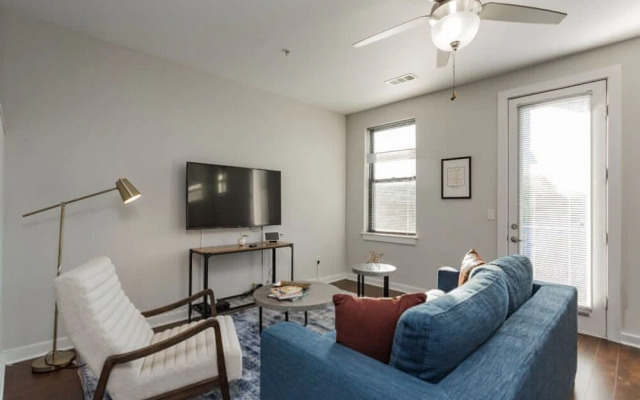 Cozysuites Musicrow Astonishing SDO Free Parking22