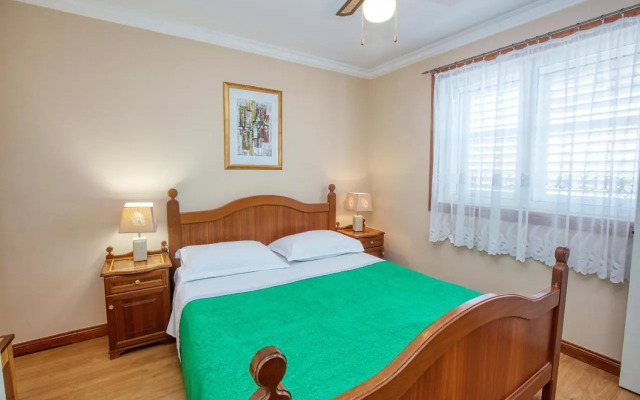 Apartment Brodarica 4194d
