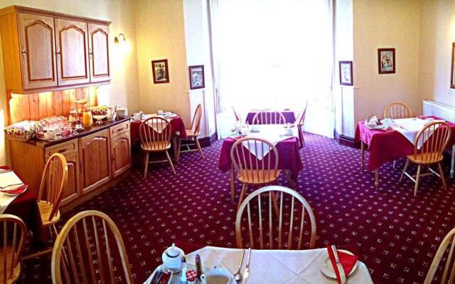 Clifton Villa Guest House