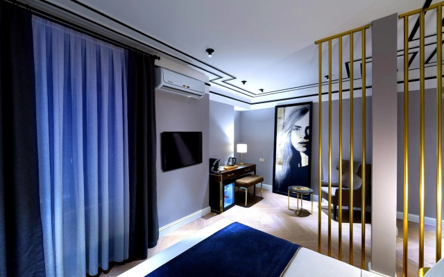 Walton Hotels Galata