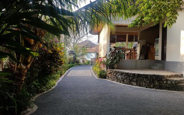 Tregge Surf Camp Uluwatu