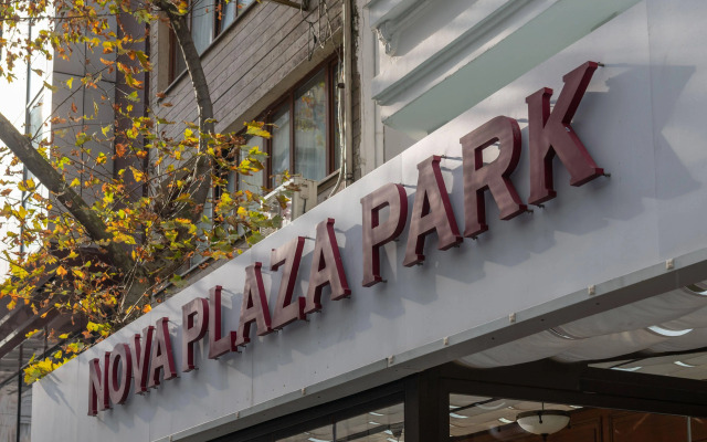 Nova Plaza Park