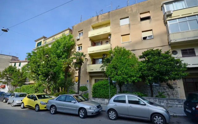 Apartment Split