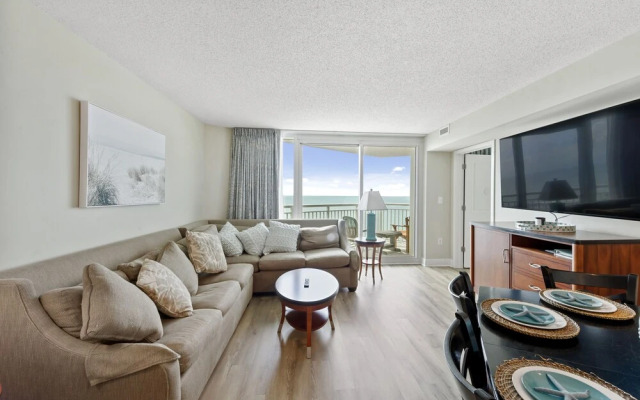 Units at Sandy Beach Resort by Elliott Beach Rentals
