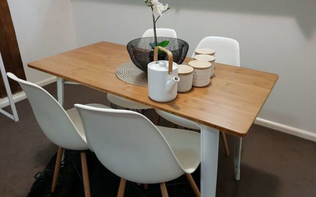 Darling Harbour Apartment