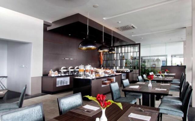 Aston Luwuk Hotel & Conference Center