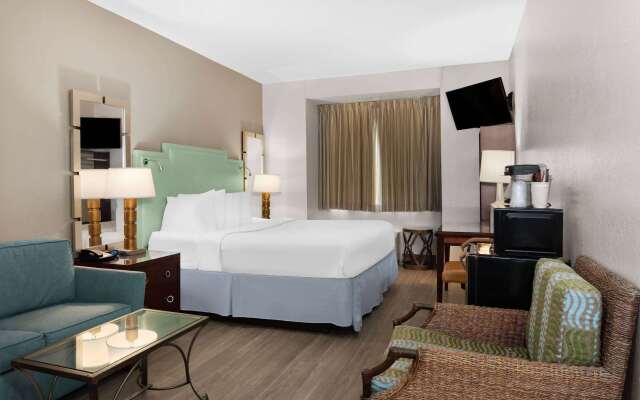 Baymont by Wyndham Orlando/International Dr/Universal Blvd