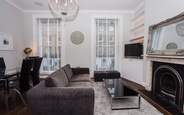 Luxurious 4 Bedroom Flat by Baker Street