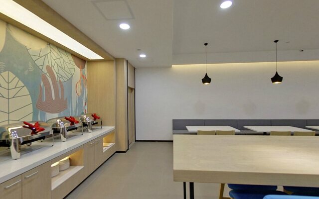 Hanting Hotel Shanghai the Bund