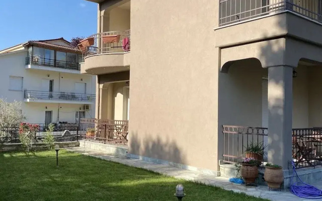 Saint Stephen's apartements at Meteora 3