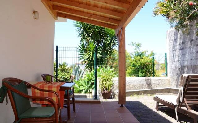 House With one Bedroom in Porto da Cruz, With Wonderful Mountain View, Enclosed Garden and Wifi